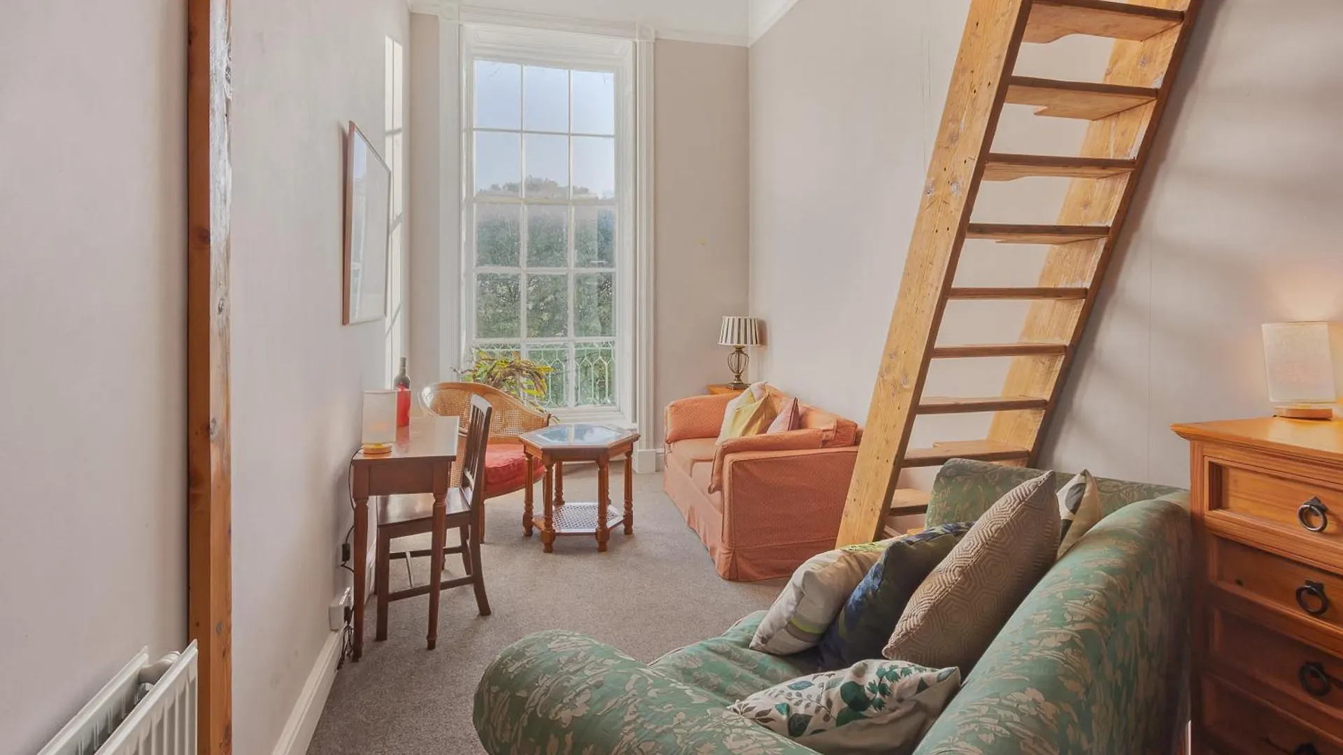 The Ritz 2 Bedroom Serviced Apartment By Altoluxoexperience Short Lets & Serviced Accommodation With Free Wifi Bristol