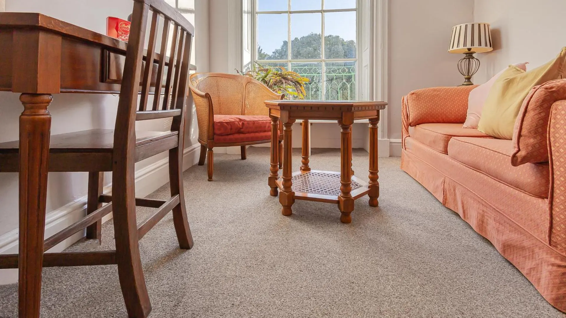 The Ritz 2 Bedroom Serviced Apartment By Altoluxoexperience Short Lets & Serviced Accommodation With Free Wifi Bristol