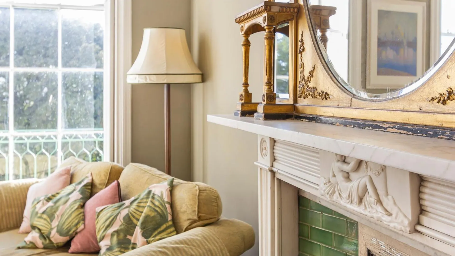 The Ritz 2 Bedroom Serviced Apartment By Altoluxoexperience Short Lets & Serviced Accommodation With Free Wifi Bristol United Kingdom