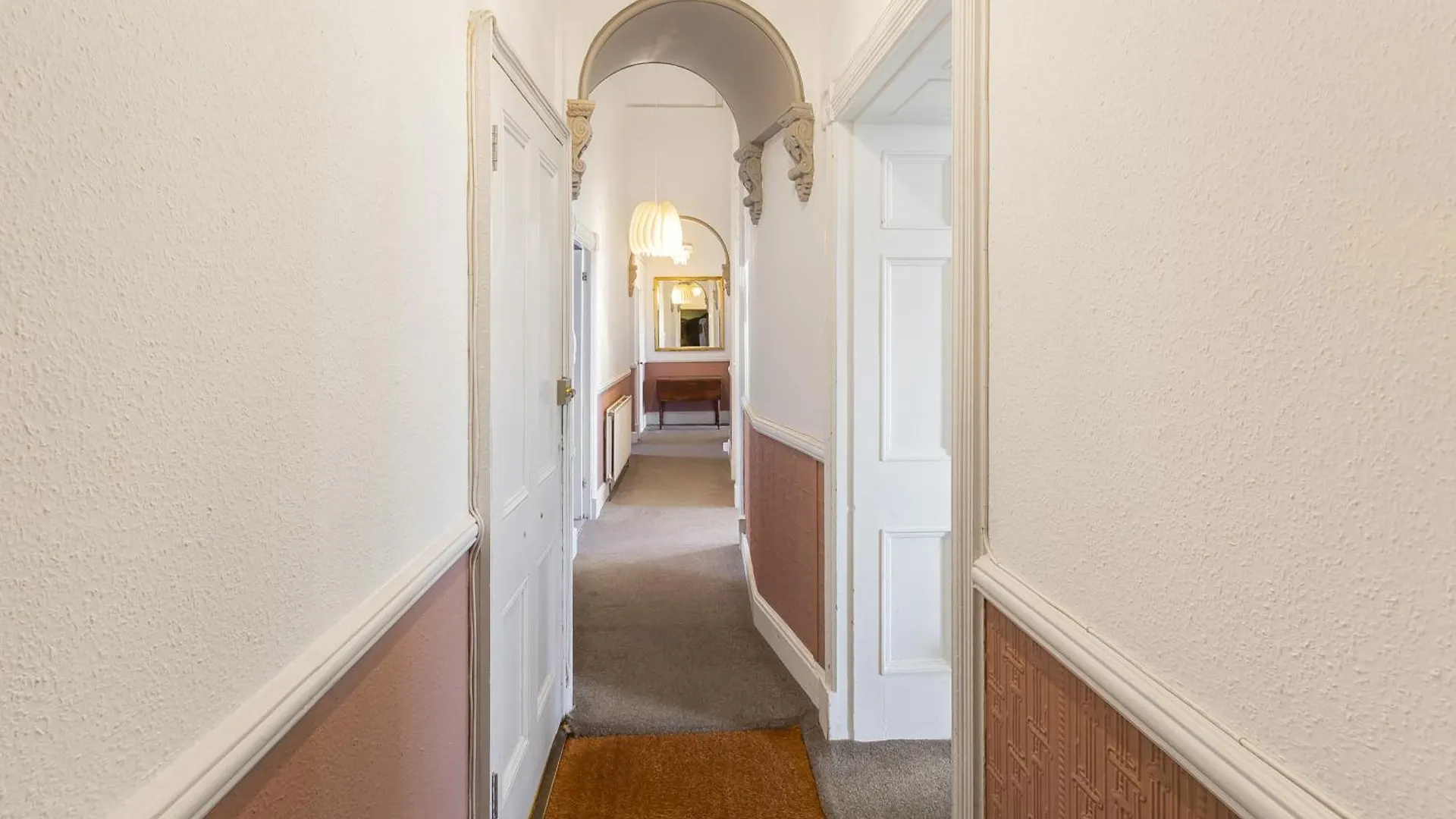 The Ritz 2 Bedroom Serviced Apartment By Altoluxoexperience Short Lets & Serviced Accommodation With Free Wifi Bristol United Kingdom