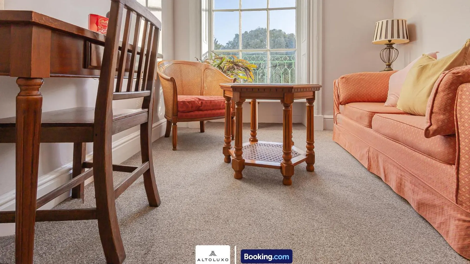 The Ritz 2 Bedroom Serviced Apartment By Altoluxoexperience Short Lets & Serviced Accommodation With Free Wifi Bristol